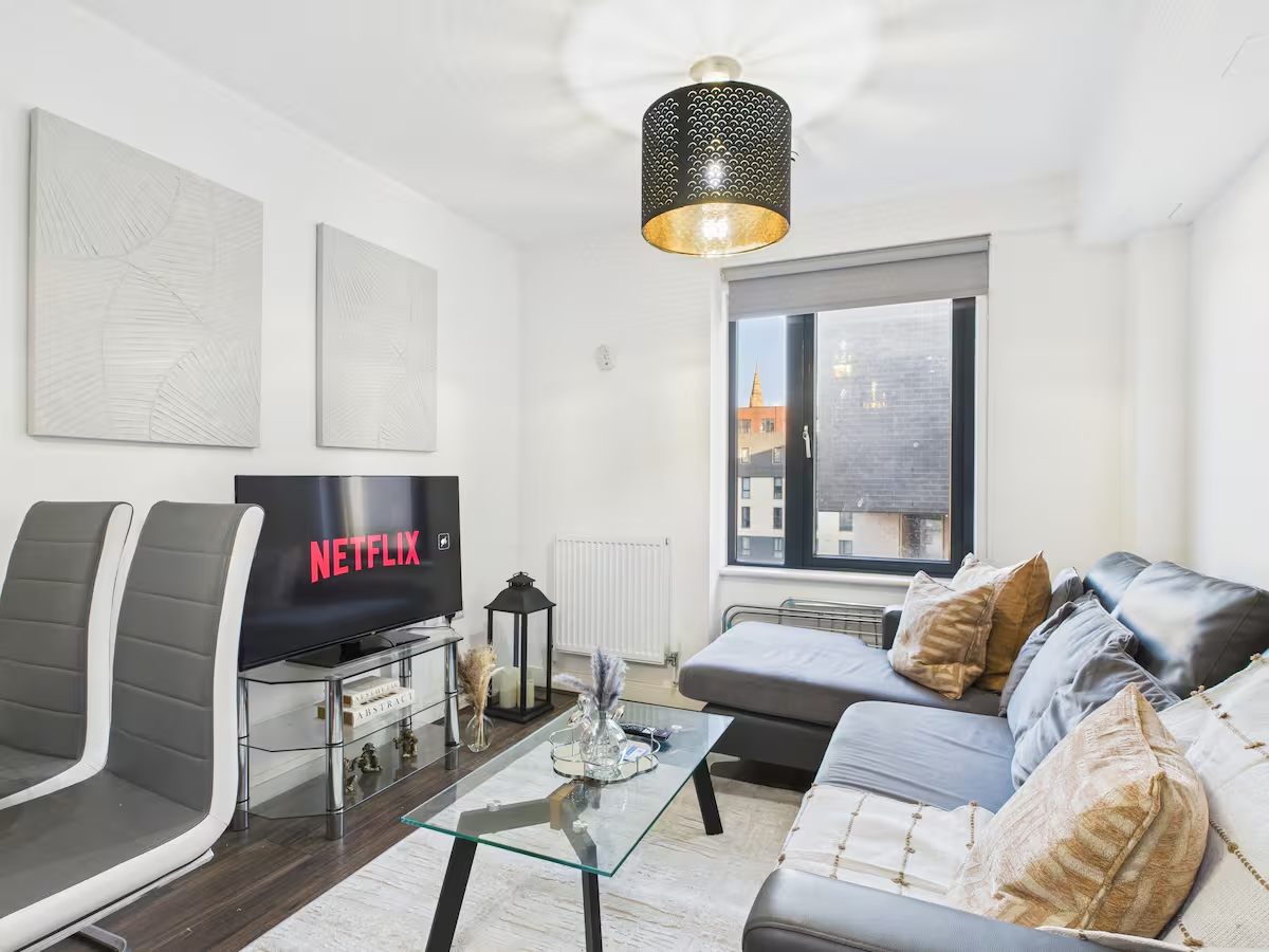 Why Business Travel Housing Is Better Than Hotels